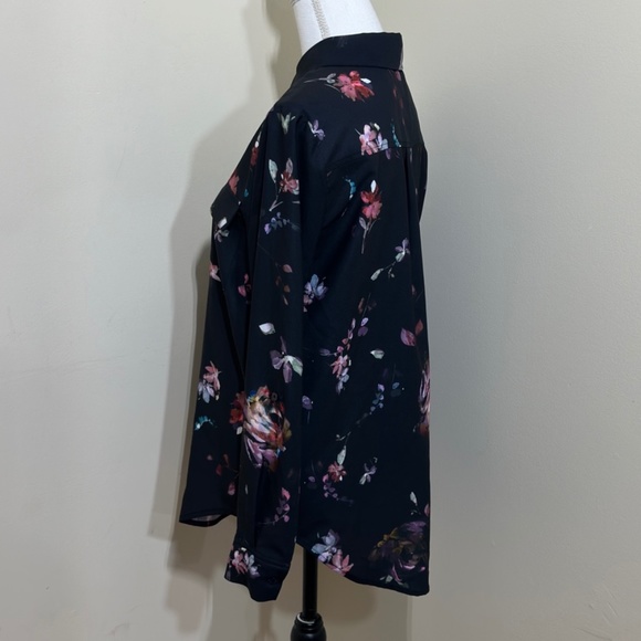 NWOT Madison Black Floral Button Down Shirt - Picture 3 of 6